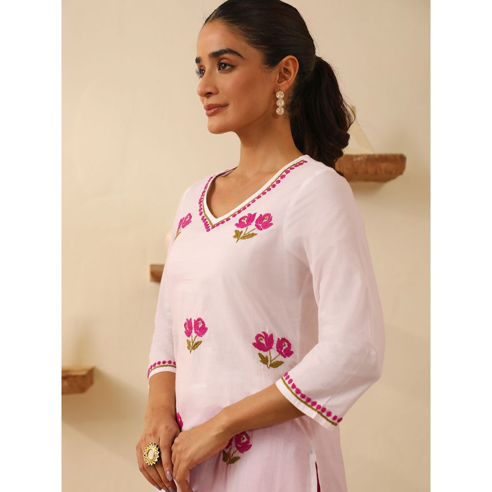 House of Chikankari Cotton Chikankari Embroidered Kurta