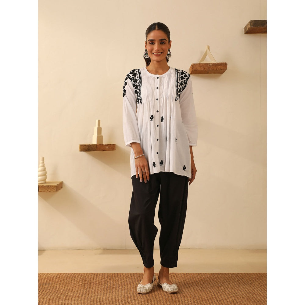 House of Chikankari White Chikankari Cotton Embroidered Tunic