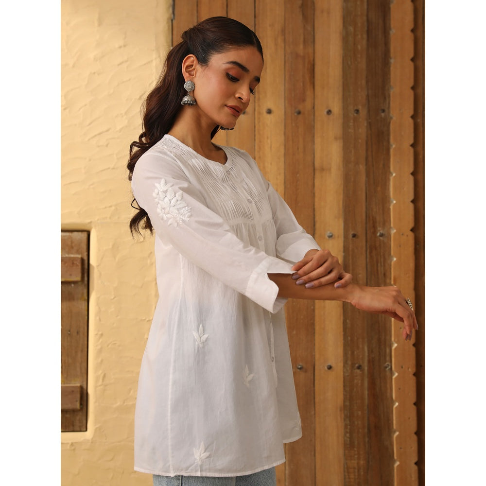 House of Chikankari Chikankari Cotton Embroidered Tunic