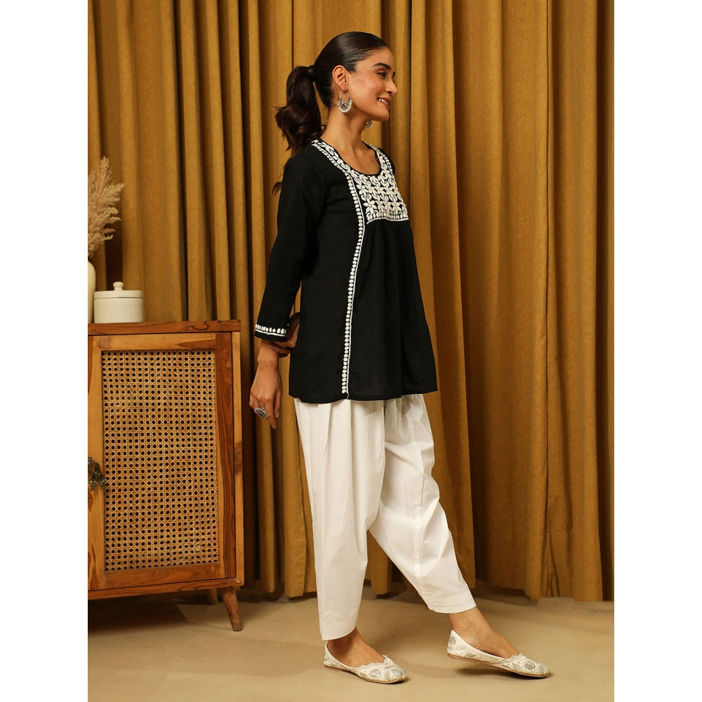 House of Chikankari Black Chikankari Cotton Embroidered Tunic