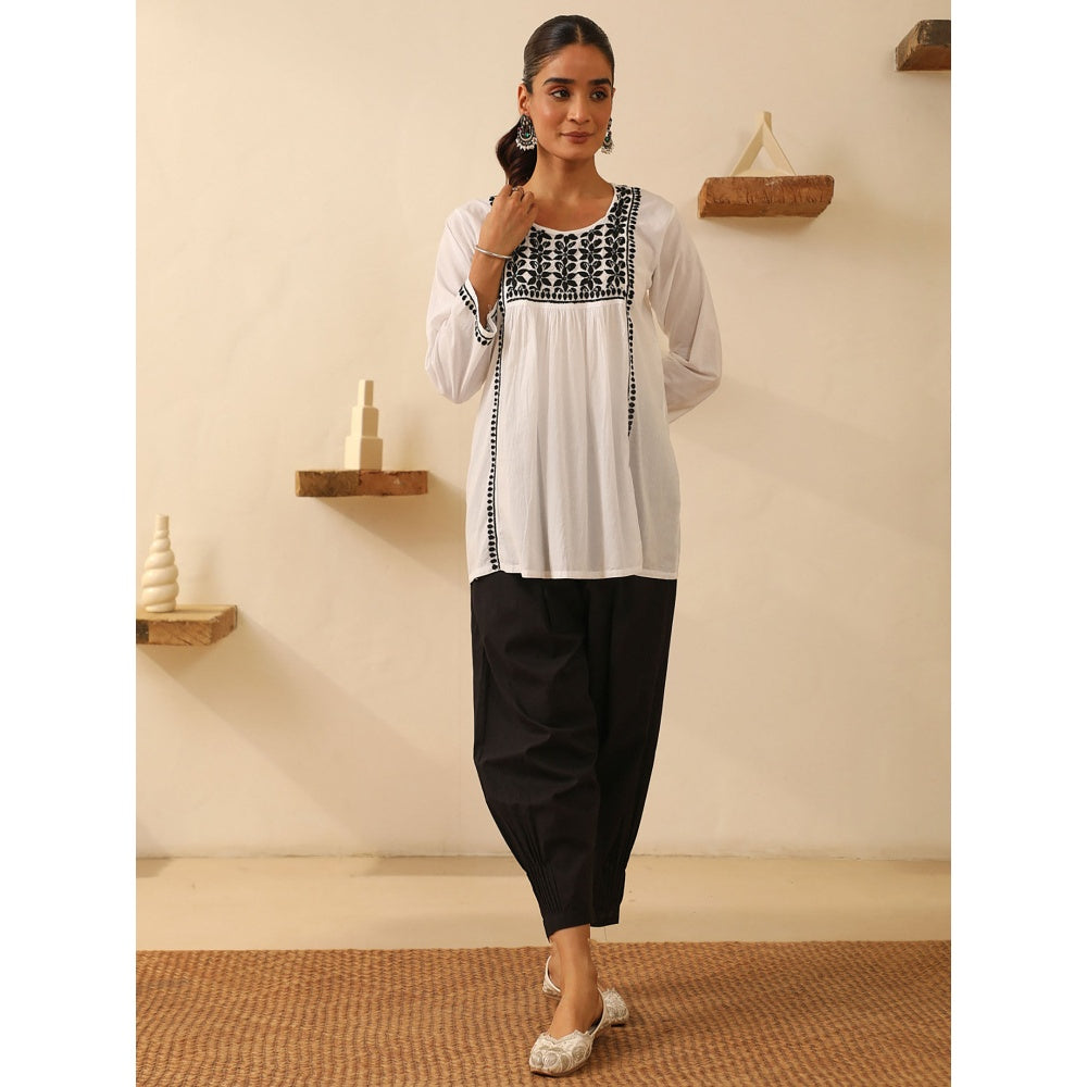 House of Chikankari White Chikankari Cotton Embroidered Tunic