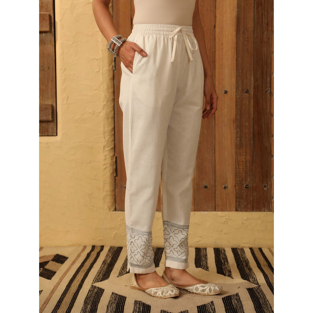 House of Chikankari Off White Cotton Slub Pant