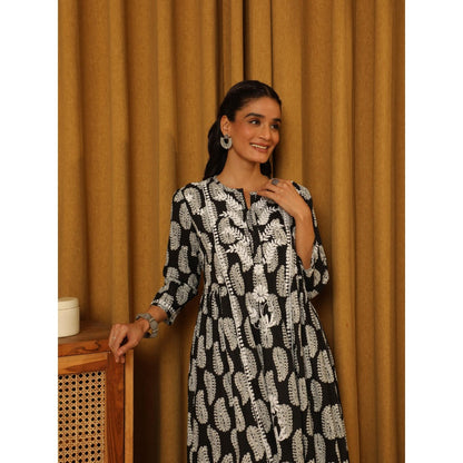 House of Chikankari Black Cotton Printed Women's Long Kurta