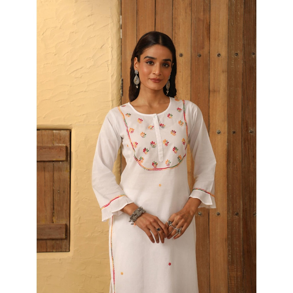 House of Chikankari White Cotton Women's Long Kurta