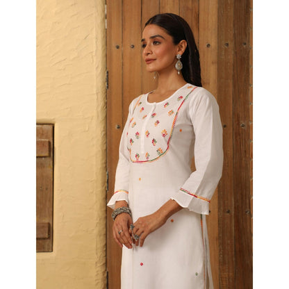House of Chikankari White Cotton Women's Long Kurta