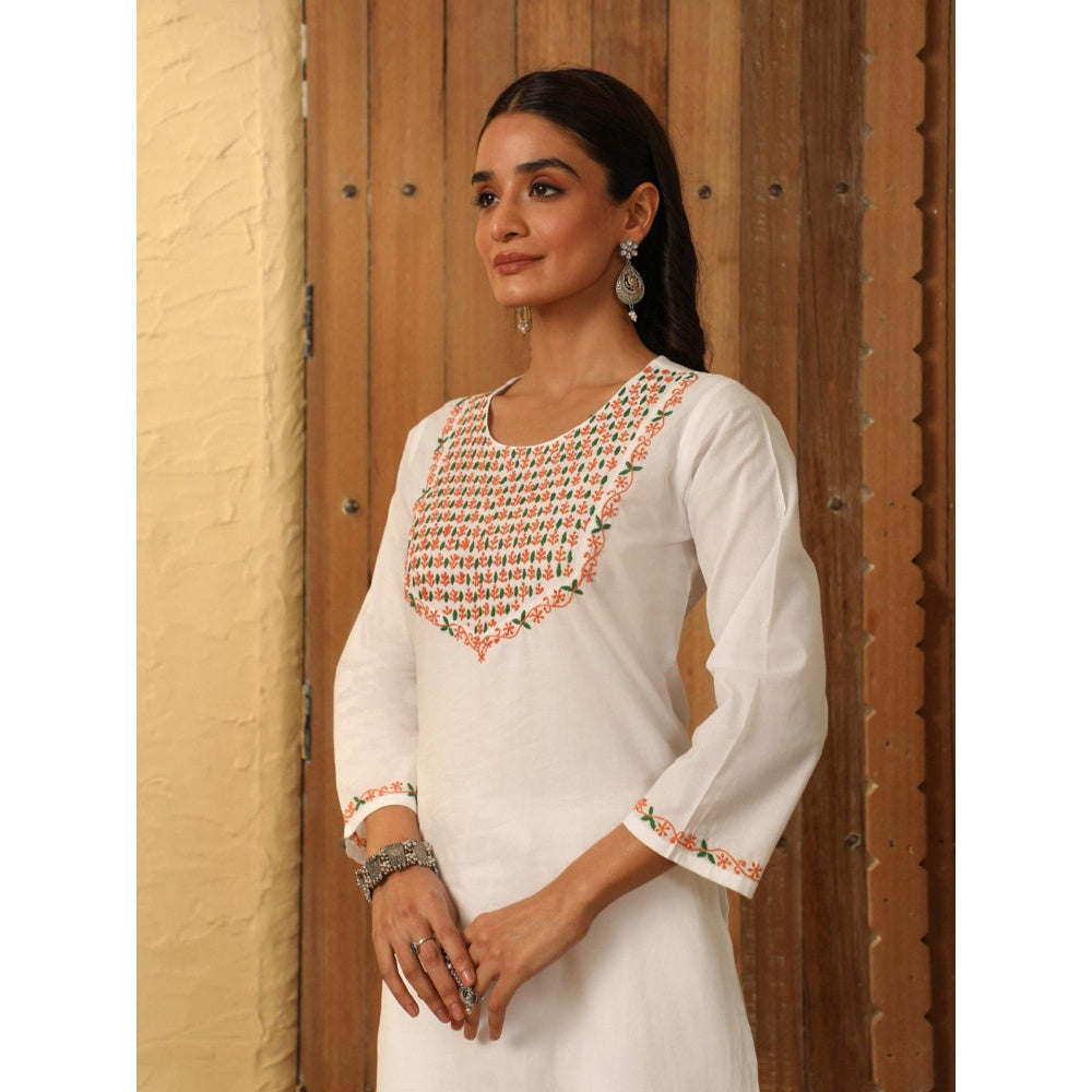House of Chikankari White Cotton Women's Long Kurta