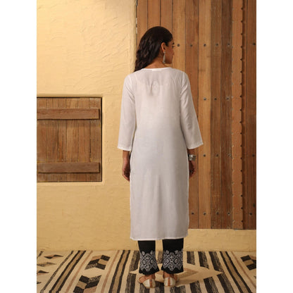 House of Chikankari White Cotton Women's Long Kurta