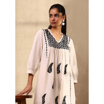 House of Chikankari Women's Off White Cotton Linen Blend Chikankari Co-Ord (Set of 2)