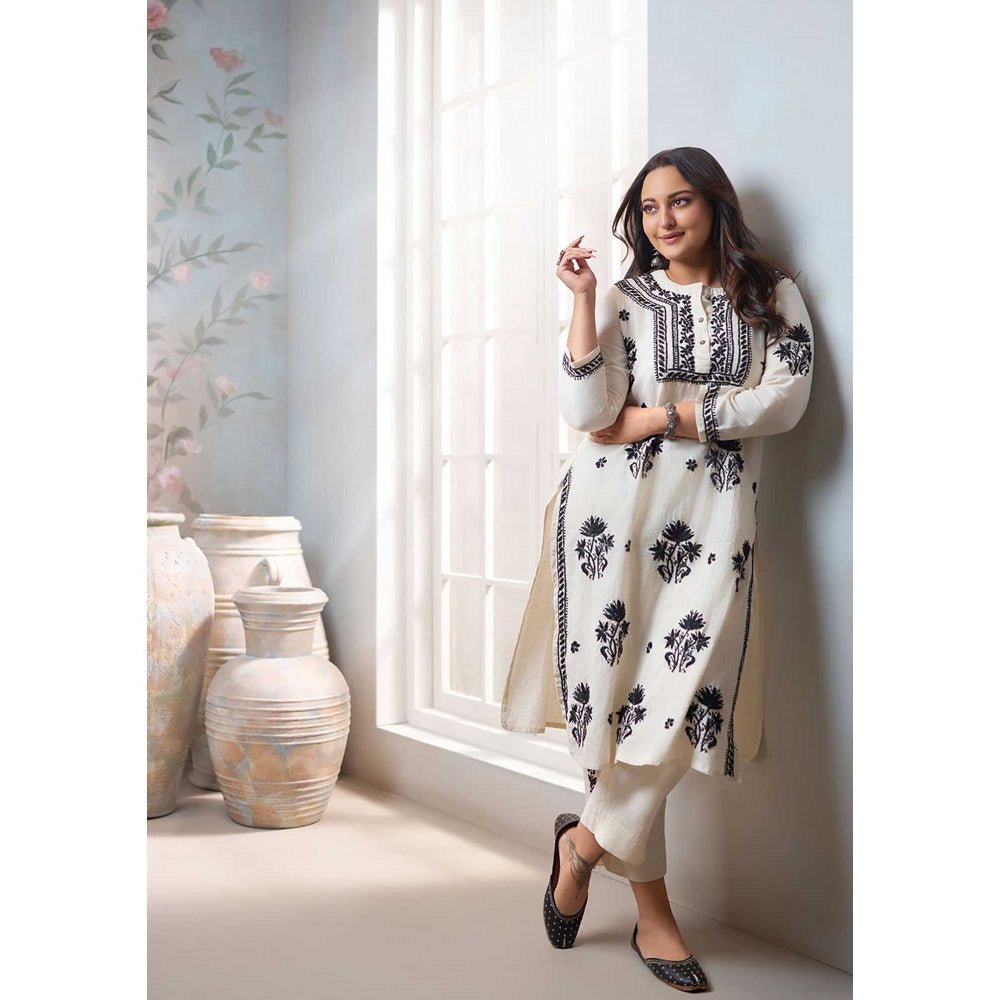 House of Chikankari Women's Off White Cotton Linen Blend Chikankari Kurta and Pant (Set of 2)