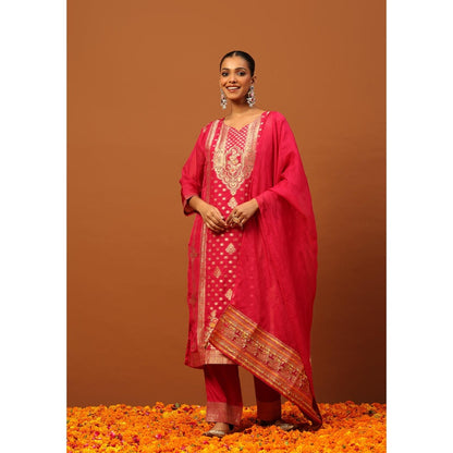 House of Chikankari Crafts Jacquard Embellished Kurta with Pant and Dupatta - Pink