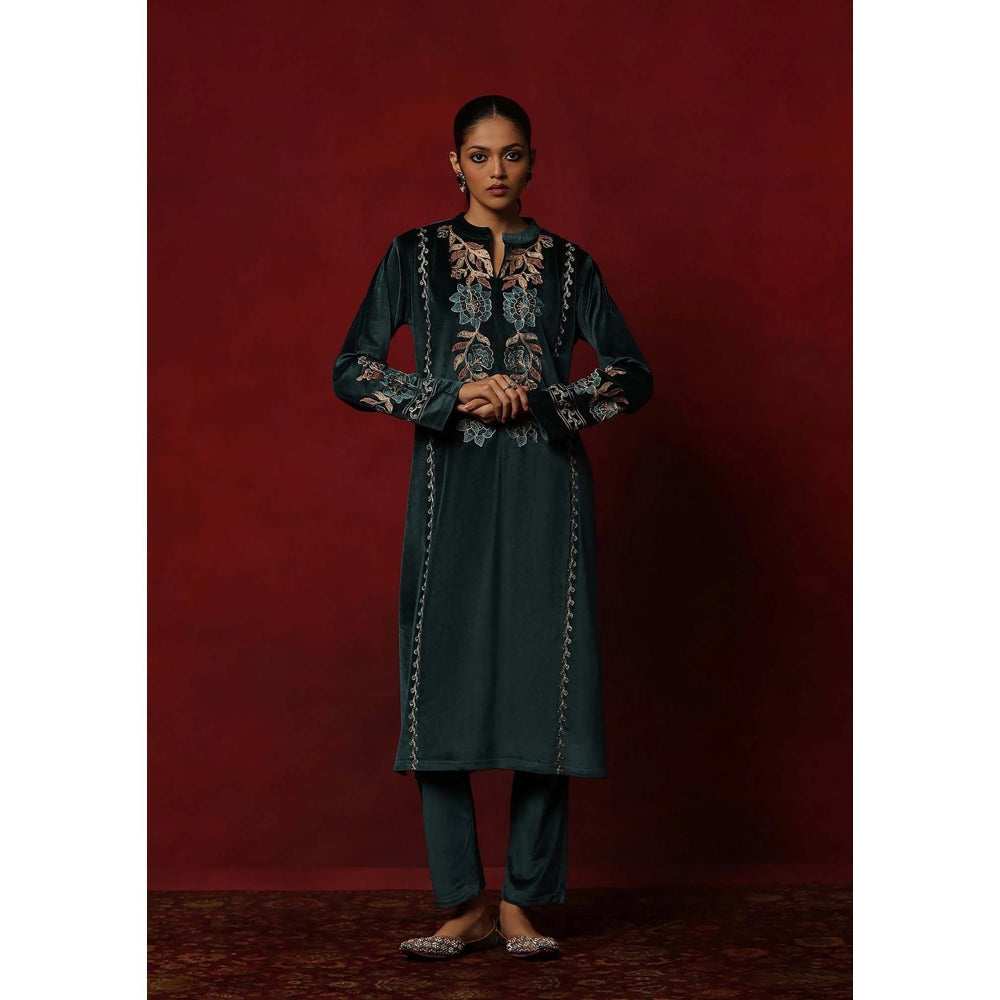 House of Chikankari Teal Velvet Embroidered Women's Kurta With Pant And Dupatta