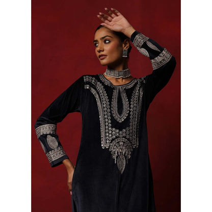 House of Chikankari Navy Blue Embroidered Women's Kurta With Pant And Dupatta