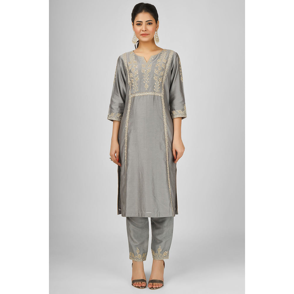 House of Supriya Grey Embroidered Silk Chanderi Kurta with Pant & Dupatta (Set of 3)