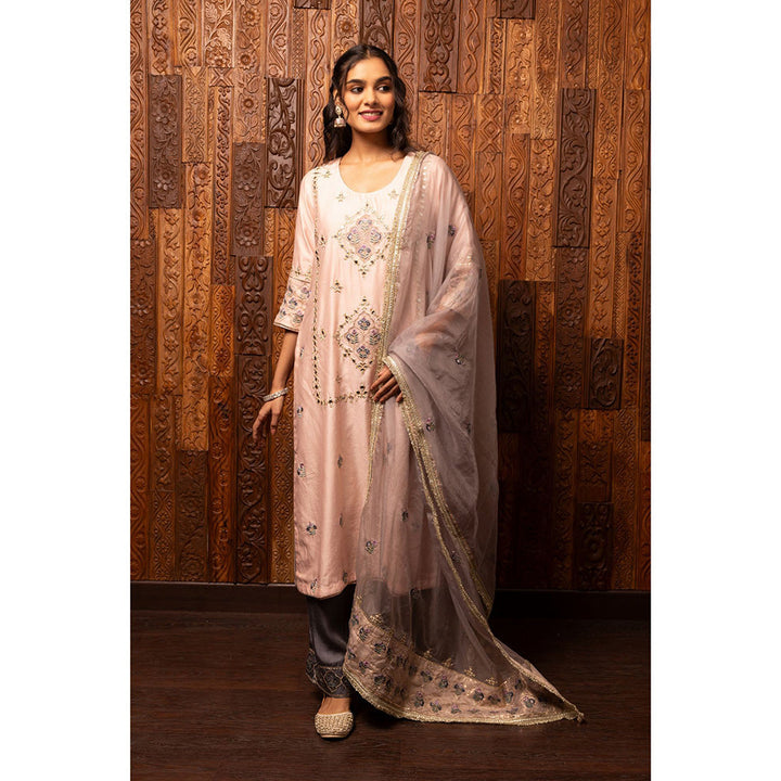 House of Supriya Light Pink Embroidered Silk Chanderi Kurta & Pant with Dupatta (Set of 3)