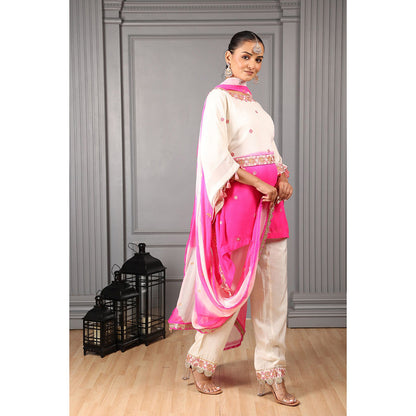 House of Supriya Off White & Pink Ombre Stylised Kaftan Kurta with Pant & Dupatta (Set of 4)