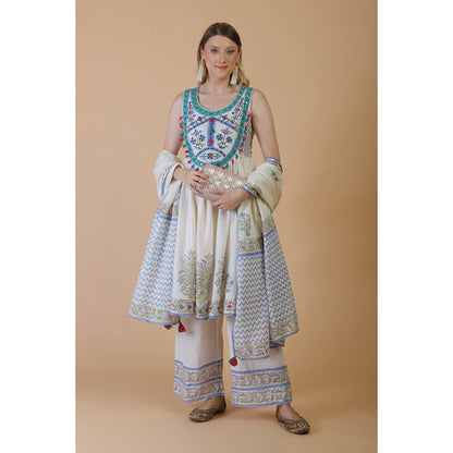 House of Supriya Off White Embroidered Kurta With Pant And Dupatta (Set of 3)