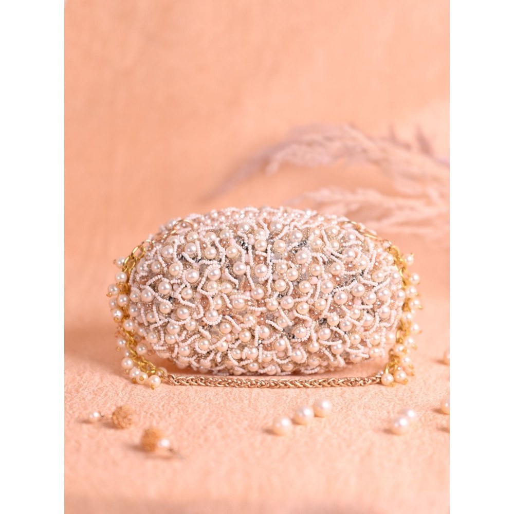 House Of Kosha Chloe Off White Suede Pearl Clutch