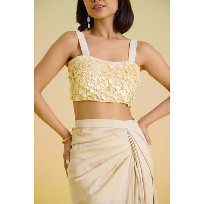 HOUSE OF HEATHER Ivory Shell Crop Top with Skirt - Cream