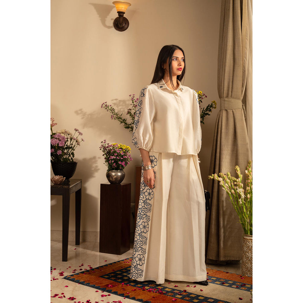 House of Inari Petunia Ivory Embroidered Indo Western Co-Ord Set