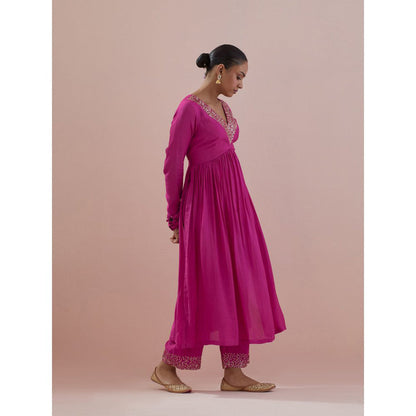Ikshita Choudhary Pink Embellished Anarkali Kurta