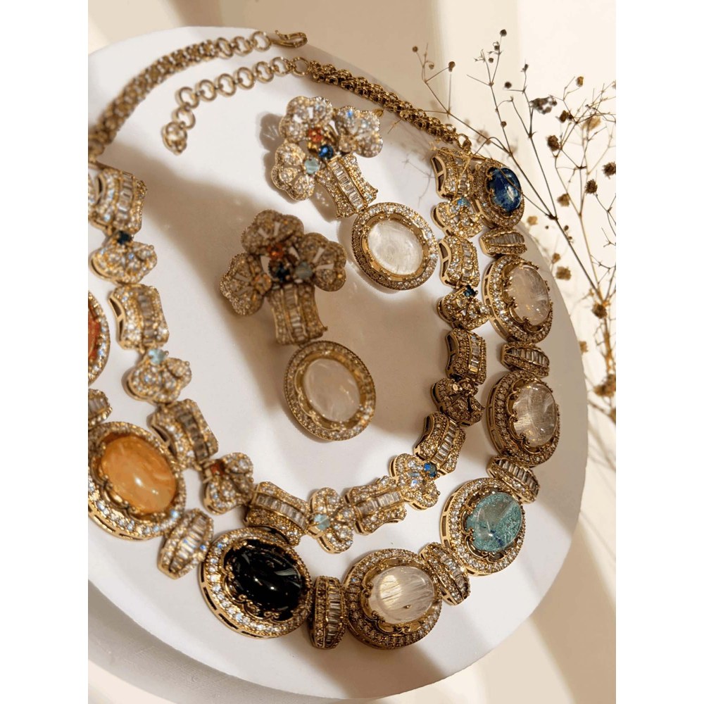 ILLUMINATE JEWELLERY Aura Elizabeth Necklace with Earrings