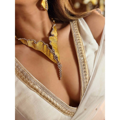ILLUMINATE JEWELLERY Zoya Necklace with Earrings