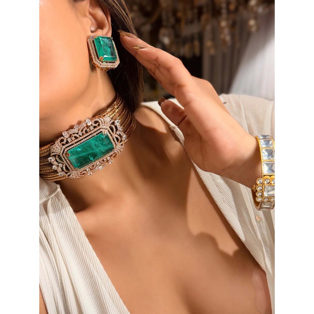 ILLUMINATE JEWELLERY Imperial Choker with Earrings