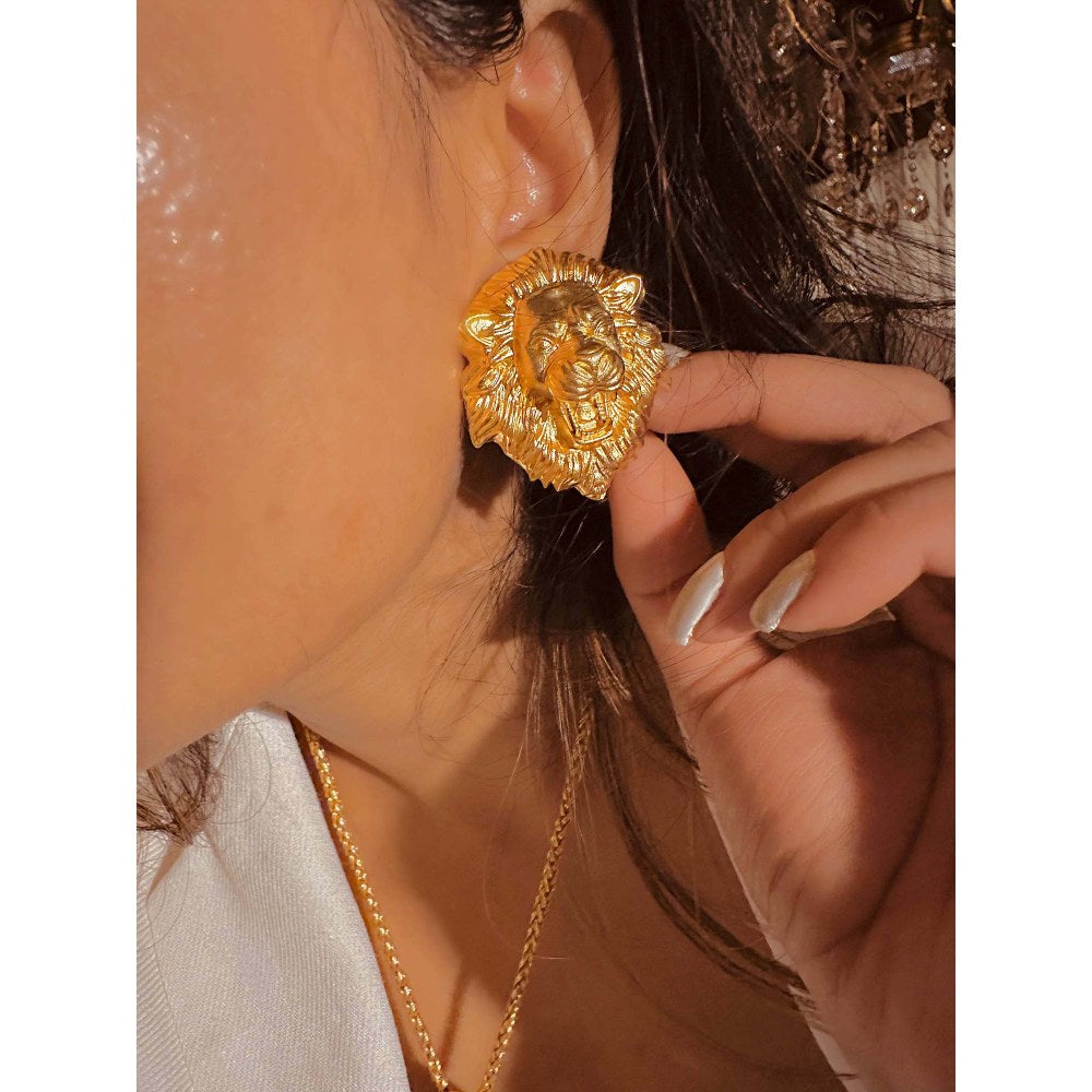 ILLUMINATE JEWELLERY Aura Stud Earrings