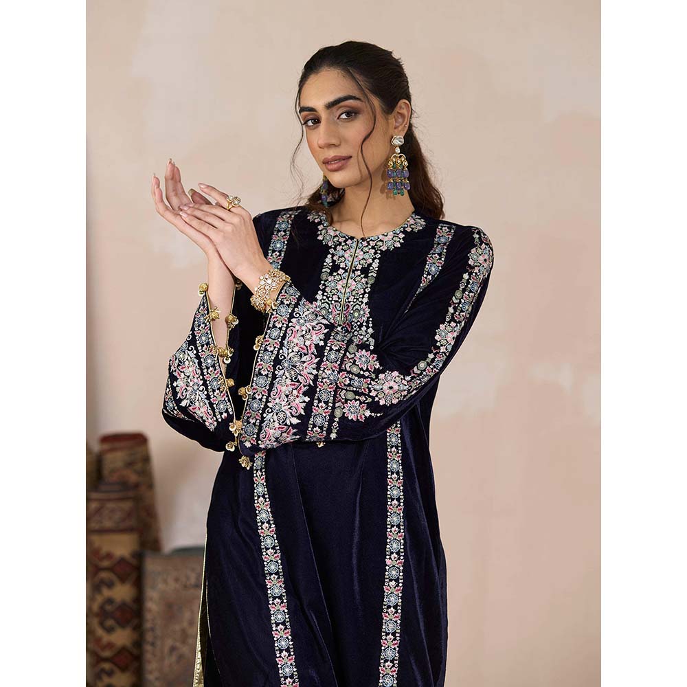Inej Navy Blue Kashmiri Kurti with Pant (Set of 2)