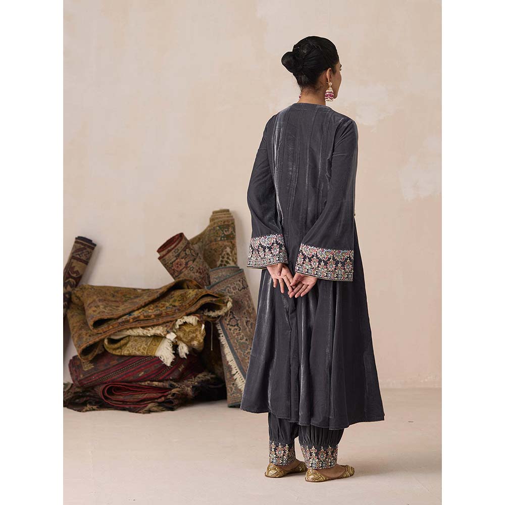 Inej Grey Kali Anarkali Kurta with Salwar (Set of 2)