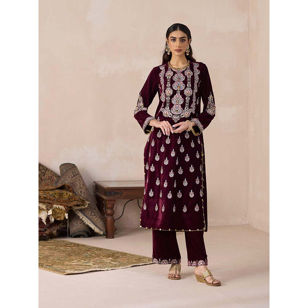 Inej Maroon Straight Kurta with Pant (Set of 2)
