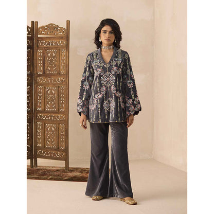 Inej Grey Inej Kurti with Pant Co-Ord (Set of 2)