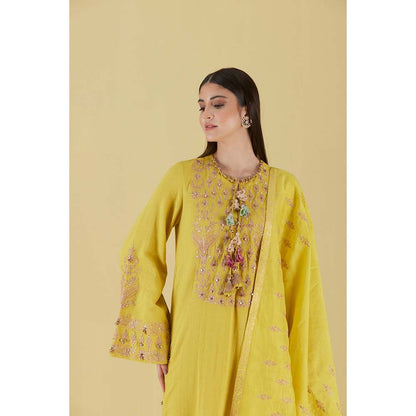 Inej Kashmiri Kurta in Corn Yellow with Pant (Set of 2)