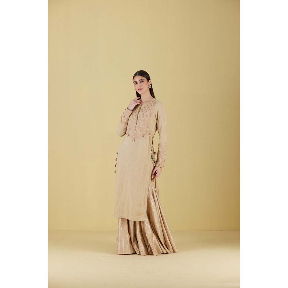 Inej Kurta Straight Beige with Pant (Set of 2)