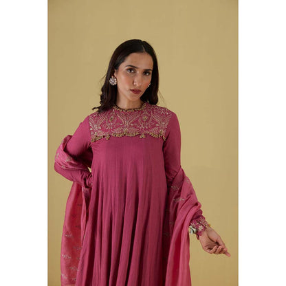 Inej Kurta Long Kali Pearly Pink with Pant (Set of 2)