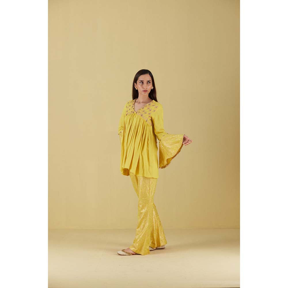 Inej Kurta Yok Corn Yellow with Pant (Set of 2)