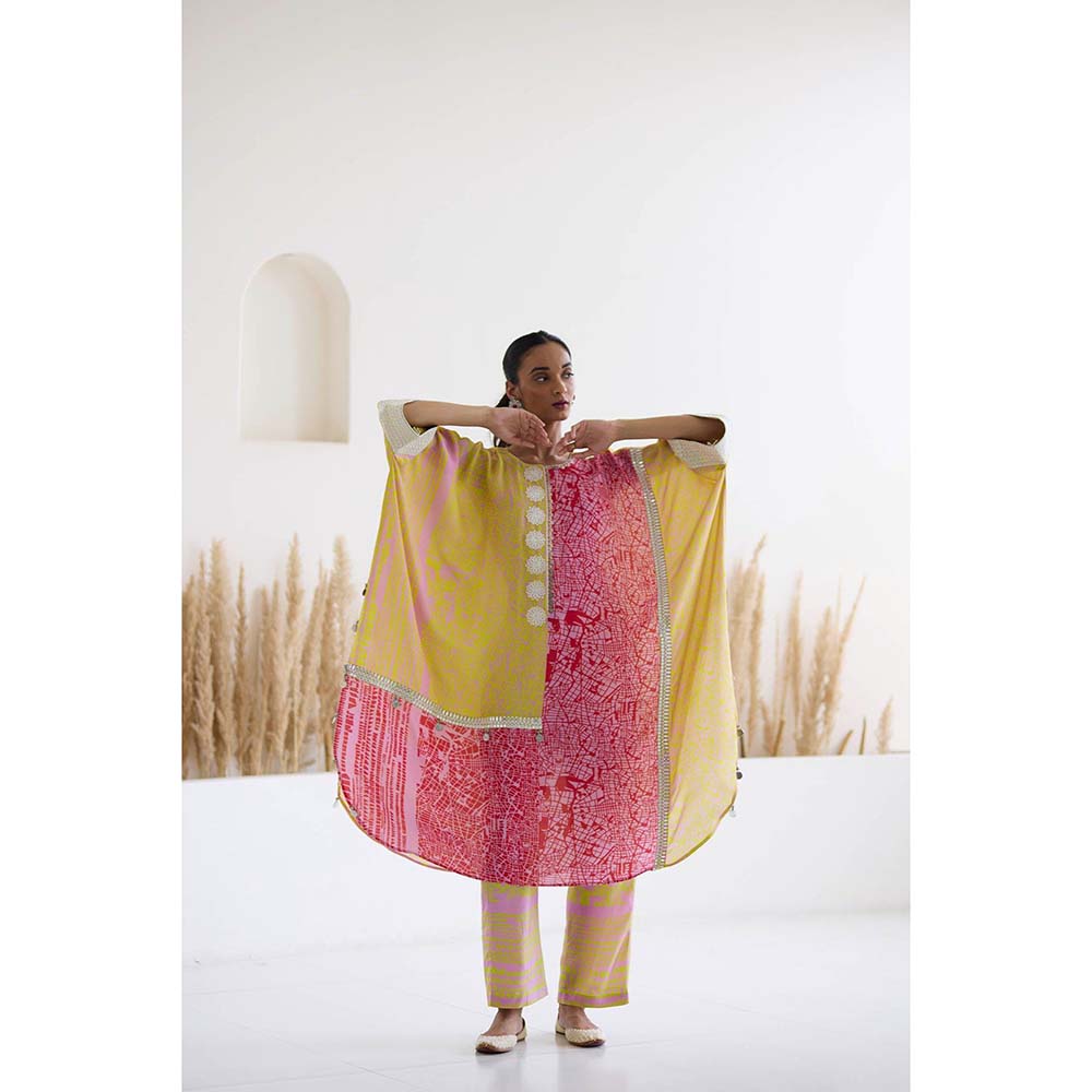 Inej Lakeer Multicoloured Kaftan Kurta with Pant (Set of 2)