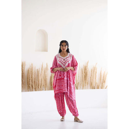Inej Lakeer Pink Kaftan Pink Kaftan Kurta with Pant (Set of 2)