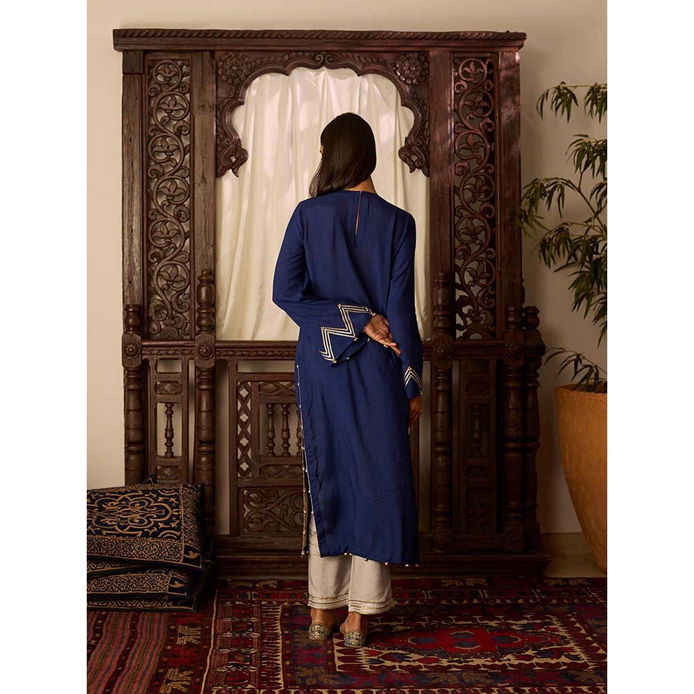 Inej Leher Navy Blue Straight Kurta with Pant (Set of 2)