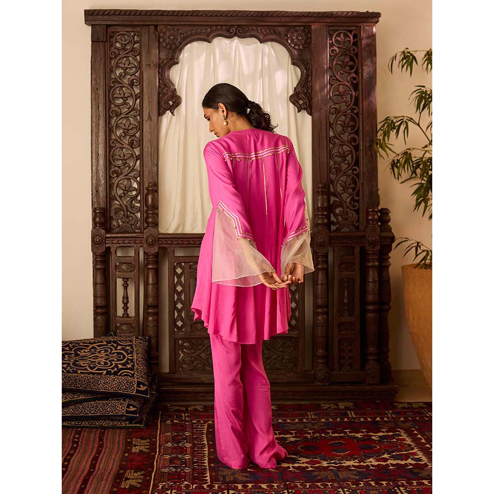 Inej Leher Hot Pink Kali Kurta with Pant (Set of 2)