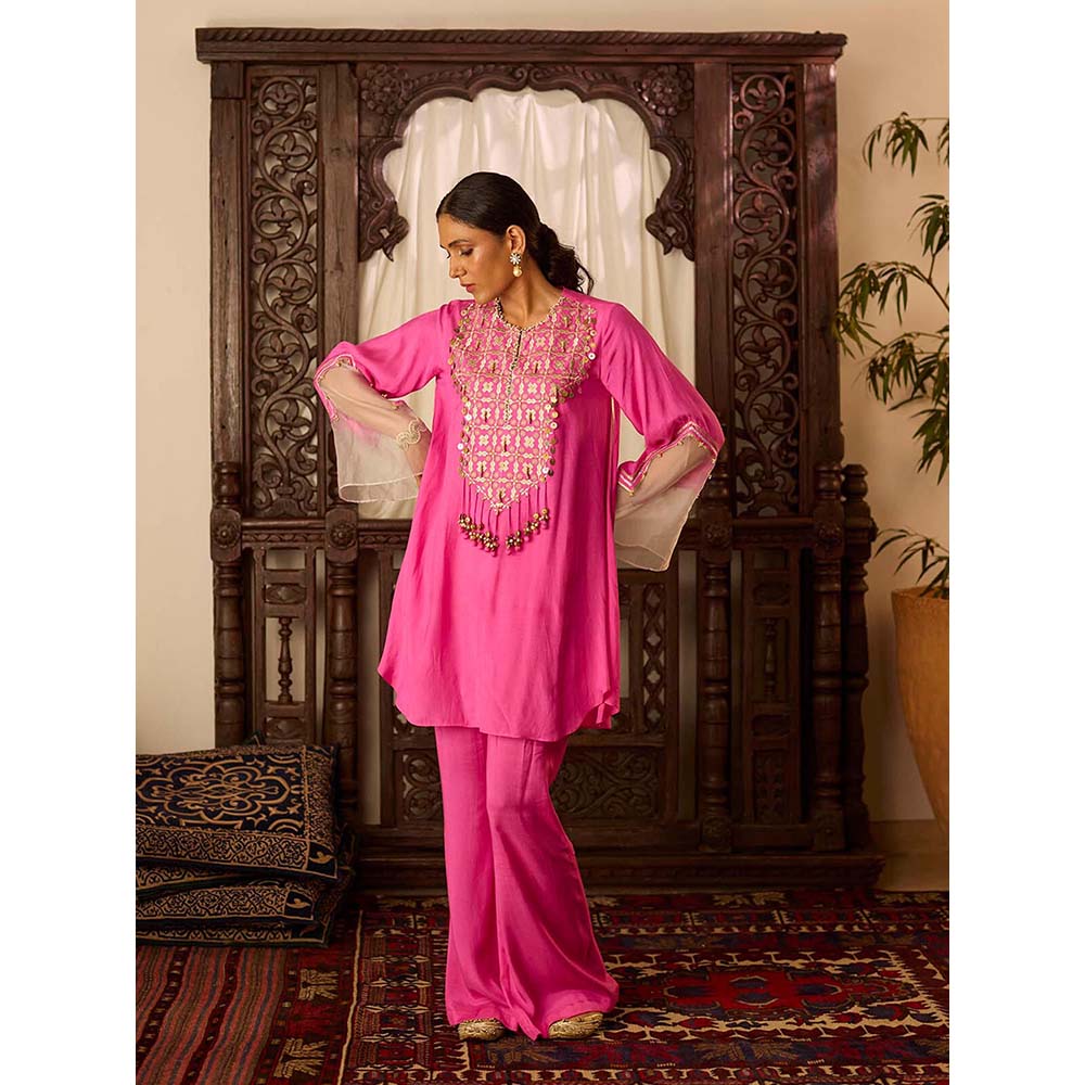 Inej Leher Hot Pink Kali Kurta with Pant (Set of 2)