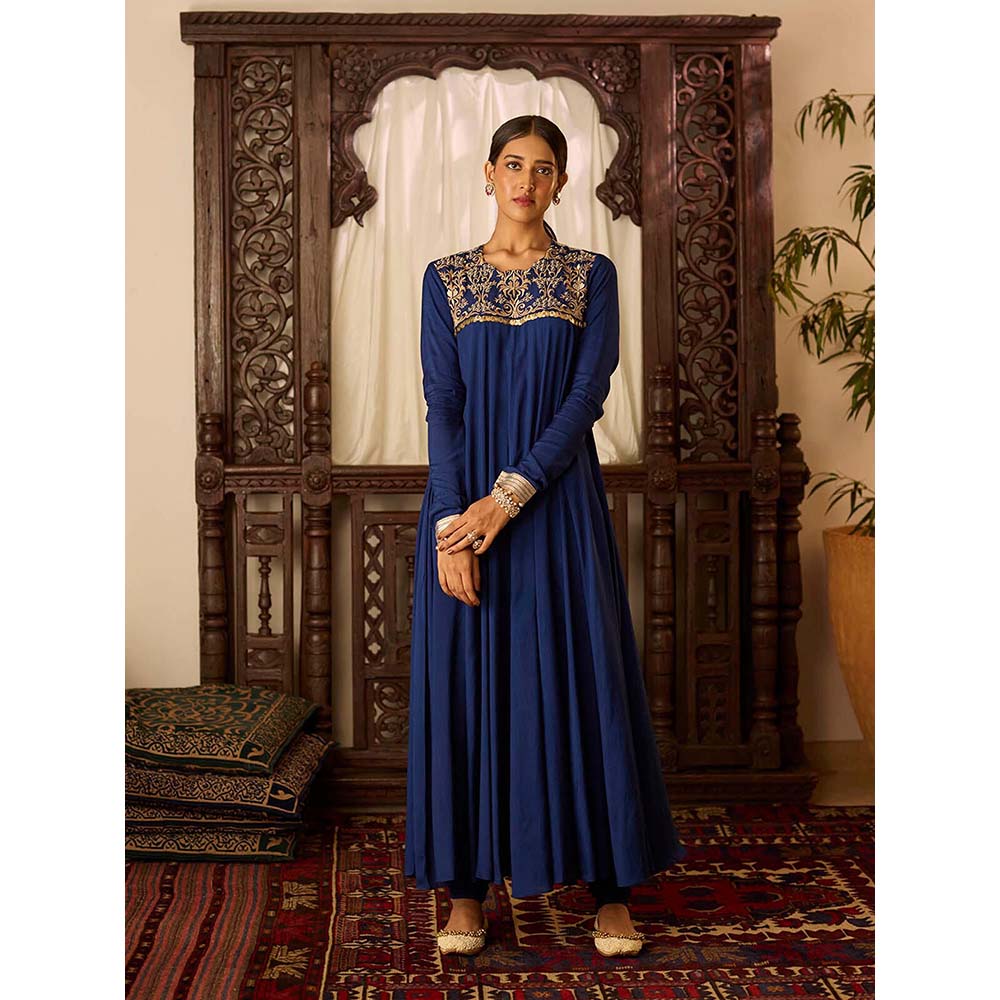 Inej Leher Navy Blue Long Kali Anarkali with Churidar (Set of 2)