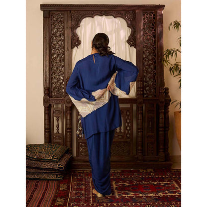 Inej Leher Navy Blue Drape Skirt with Kurti (Set of 2)