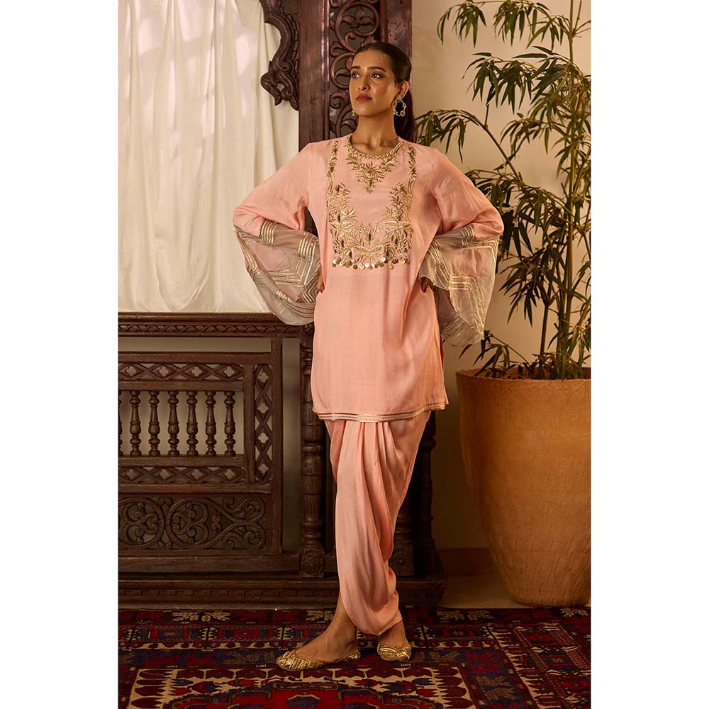 Inej Leher Peach Drape Skirt with Kurti (Set of 2)