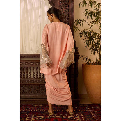 Inej Leher Peach Drape Skirt with Kurti (Set of 2)