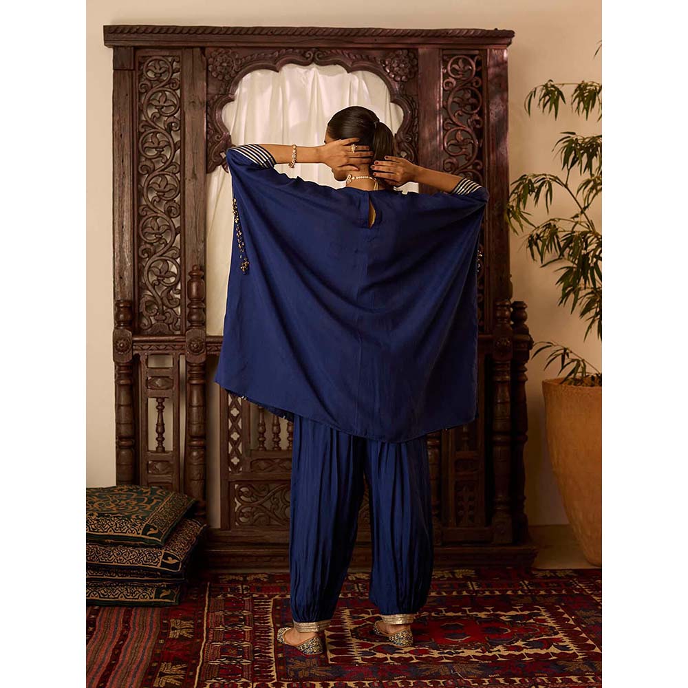 Inej Leher Navy Blue Kaftan with Salwar (Set of 2)