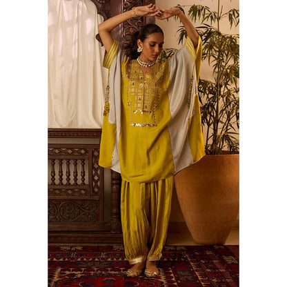 Inej Leher Yellow Kaftan with Salwar (Set of 2)