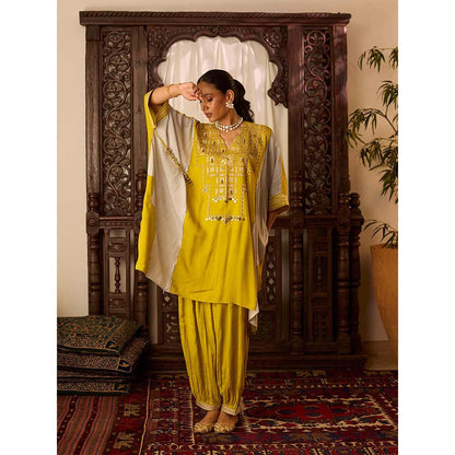 Inej Leher Yellow Kaftan with Salwar (Set of 2)
