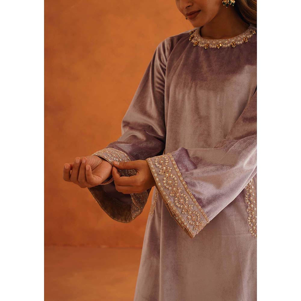 Inej Zeba Lavender Straight Kurta with Palazzo and Dupatta (Set of 3)