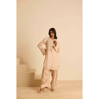 Inej Beige Kashmiri Kurta with Salwar and Dupatta (Set of 3)